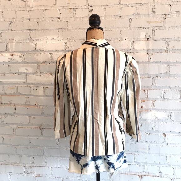 PJ's summer blazer. M/L. EUC. Needs some steaming - Picture 2 of 9